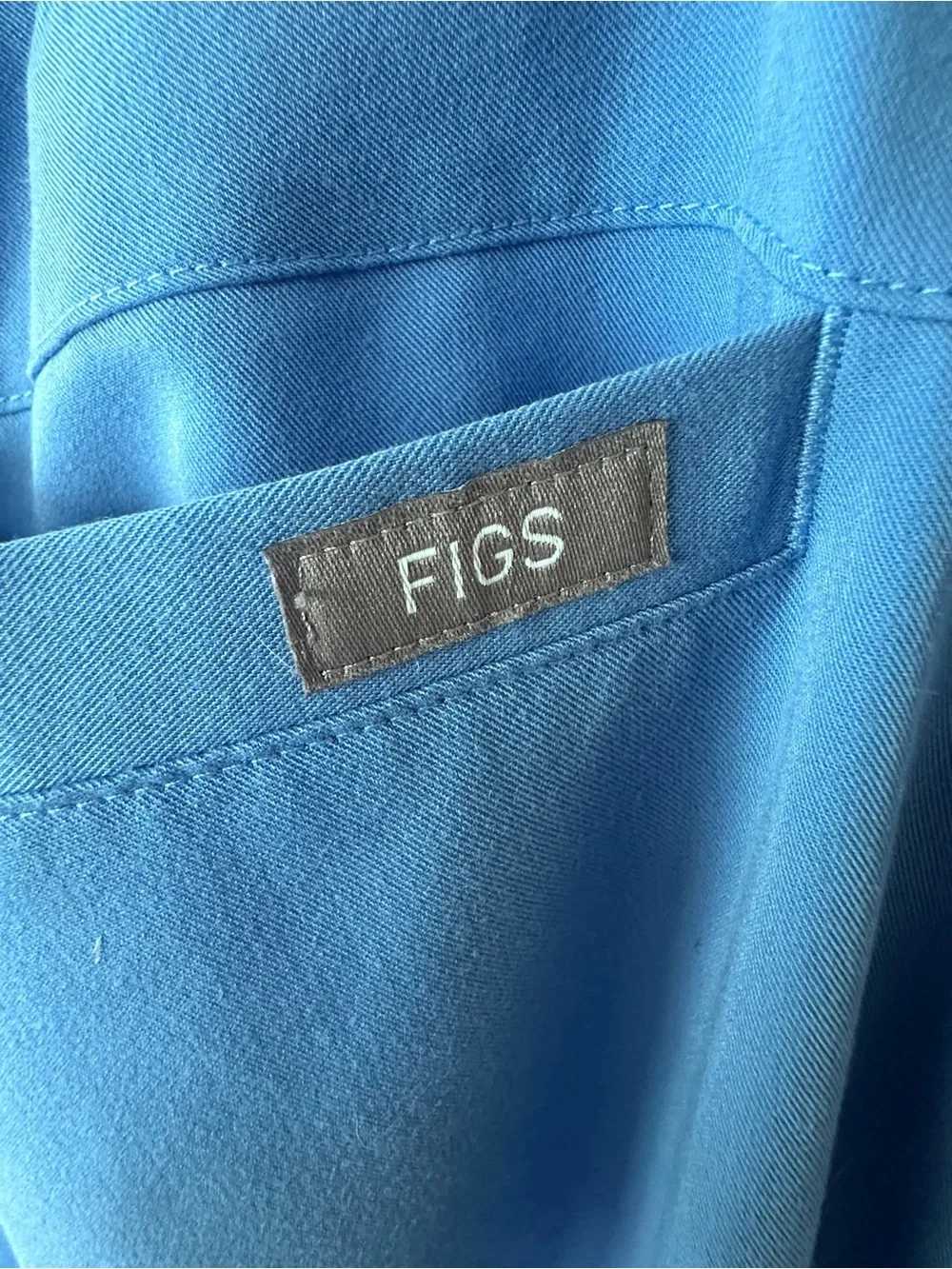 Figs Men's Tansen Jogger Scrub Pants in Ceil blue - Size L